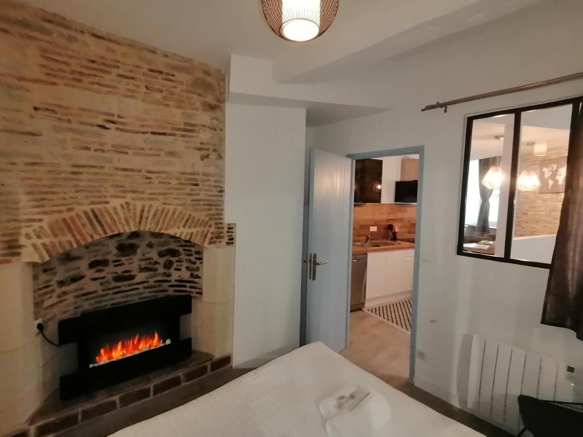 Le Vieux Laval Apartamento Laval  Exterior foto