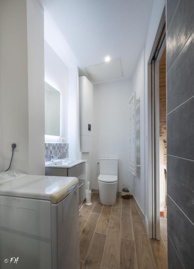 Le Vieux Laval Apartamento Laval  Exterior foto