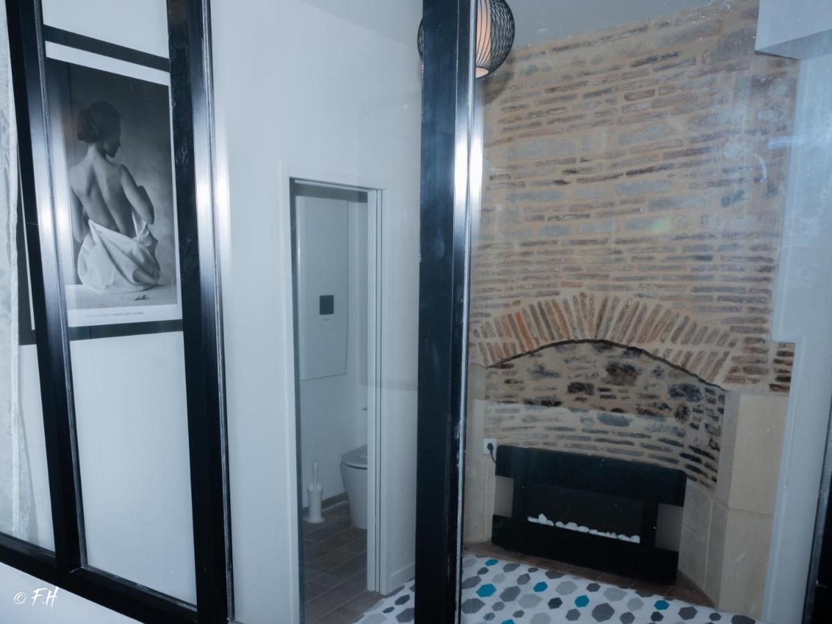 Le Vieux Laval Apartamento Laval  Exterior foto