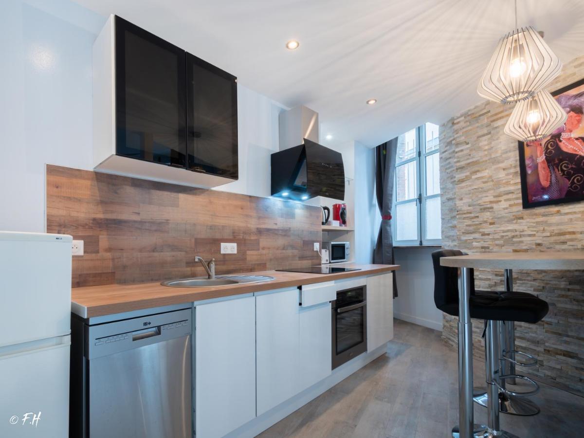 Le Vieux Laval Apartamento Laval  Exterior foto