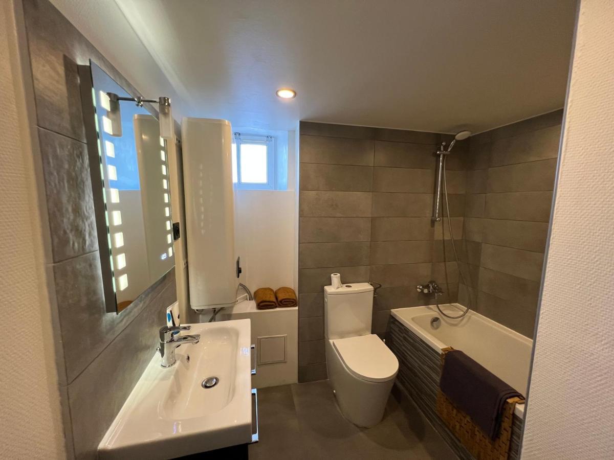 Le Vieux Laval Apartamento Laval  Exterior foto